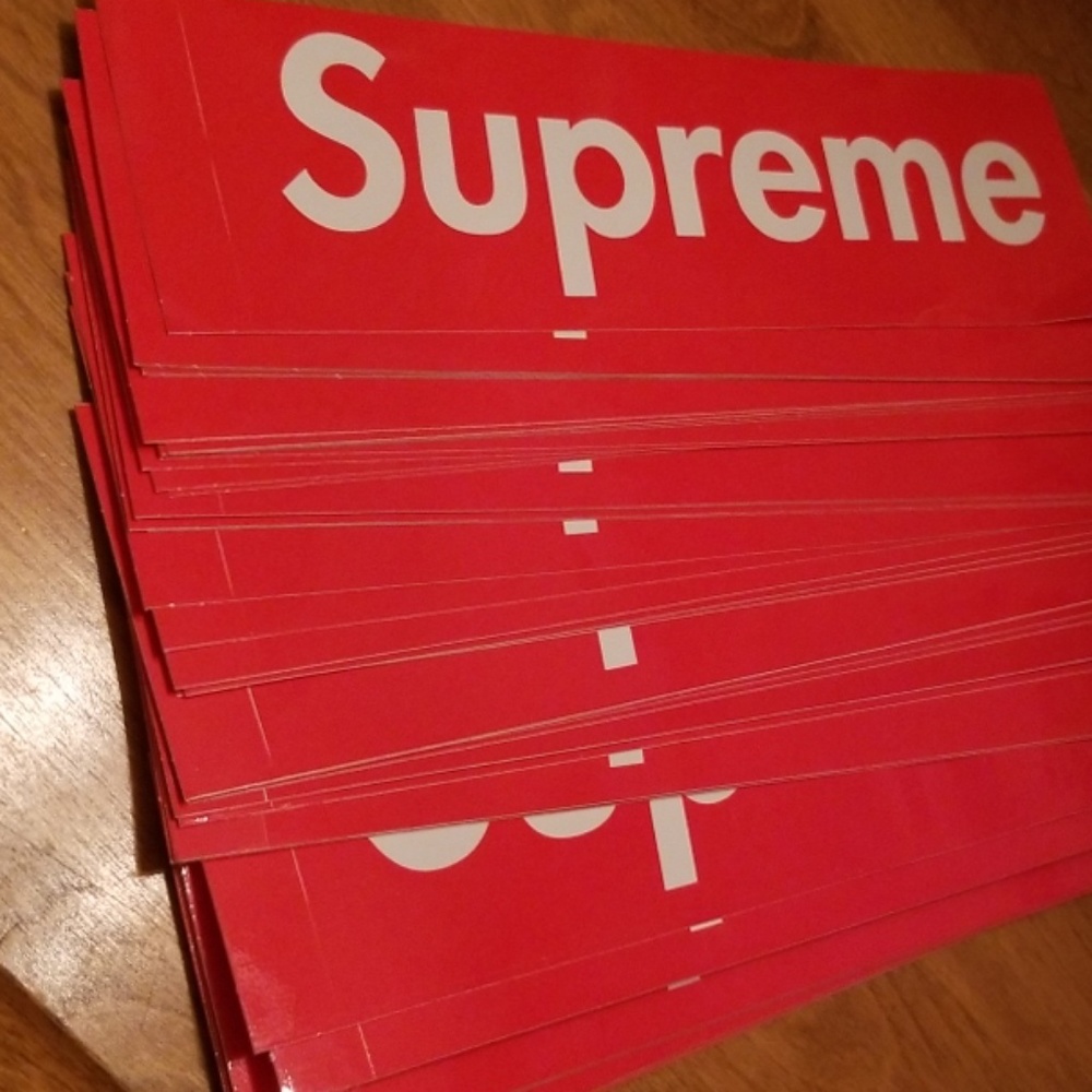 Supreme slaps
